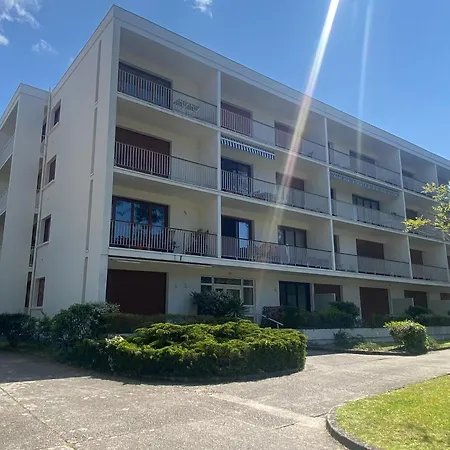 Superbe T2 Avec Balcon Et Parking, Idealement Situe A - Fr-1-374-200 Apartman