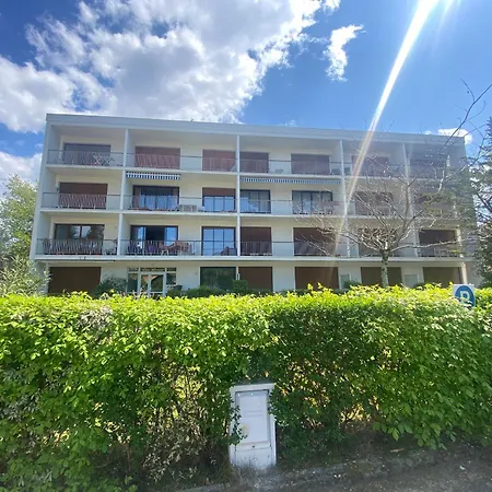 Superbe T2 Avec Balcon Et Parking, Idealement Situe A - Fr-1-374-200 Apartman