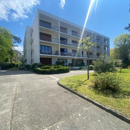 Apartman Superbe T2 Avec Balcon Et Parking, Idealement Situe A - Fr-1-374-200